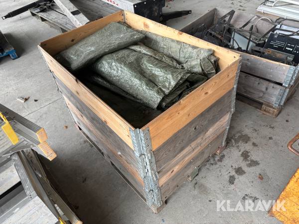 Diverse lättviktspresenningar - Totalt 13st