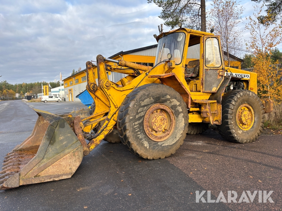 Hjullastare Volvo BM LM845 med skopa