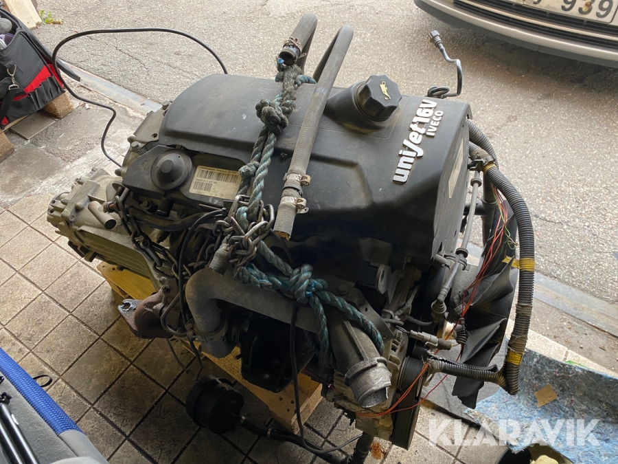 Motor Iveco Daily Unijet 16V komplett med växellåda