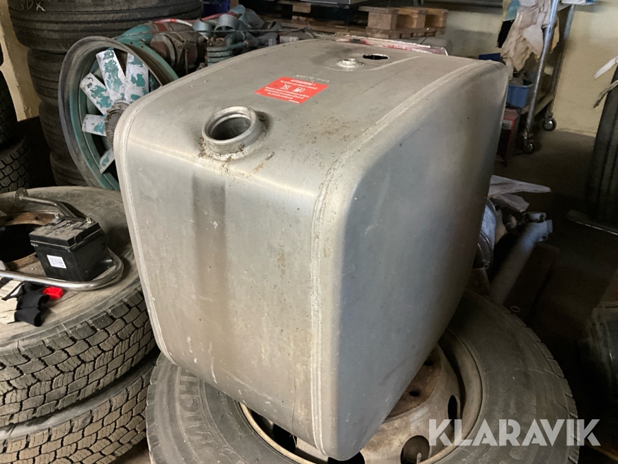 Tank till Scania 200L
