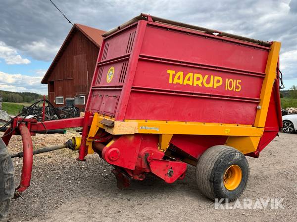 Hö och ensilagevagn Taarup 1015
