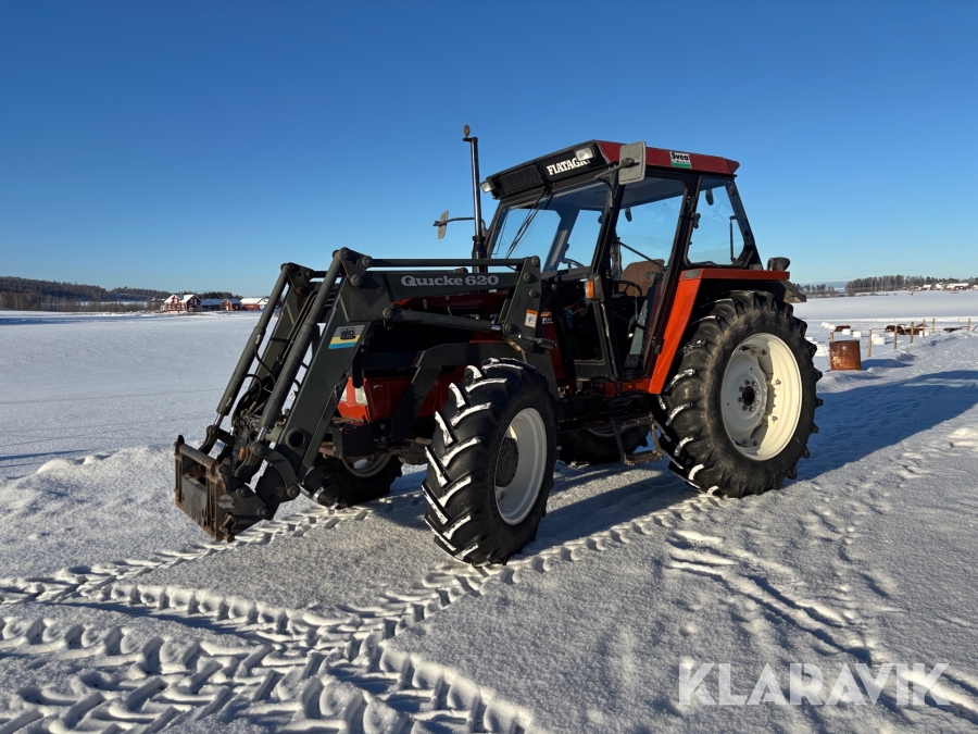 Traktor Fiat 72-94 med frontlastare