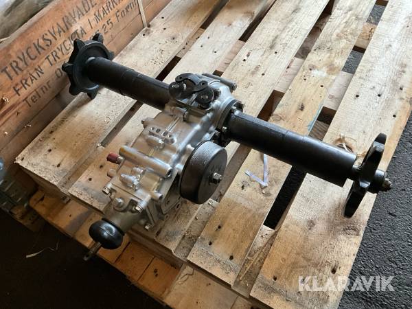 Drivenhet till minidumper Takeuchi SCR2200 LD