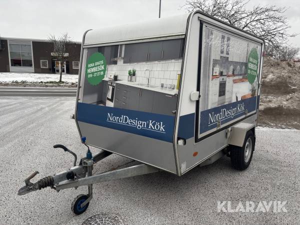 Personbilssläp Knott öppningsbar sida