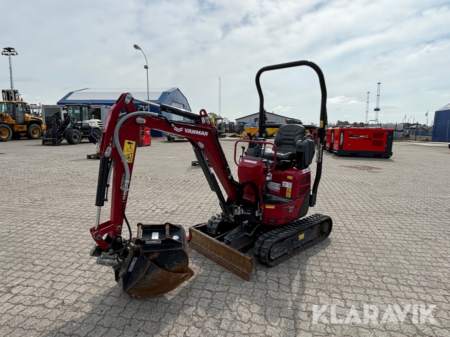 Grävmaskin Yanmar VIO12-2A med 3st skopor