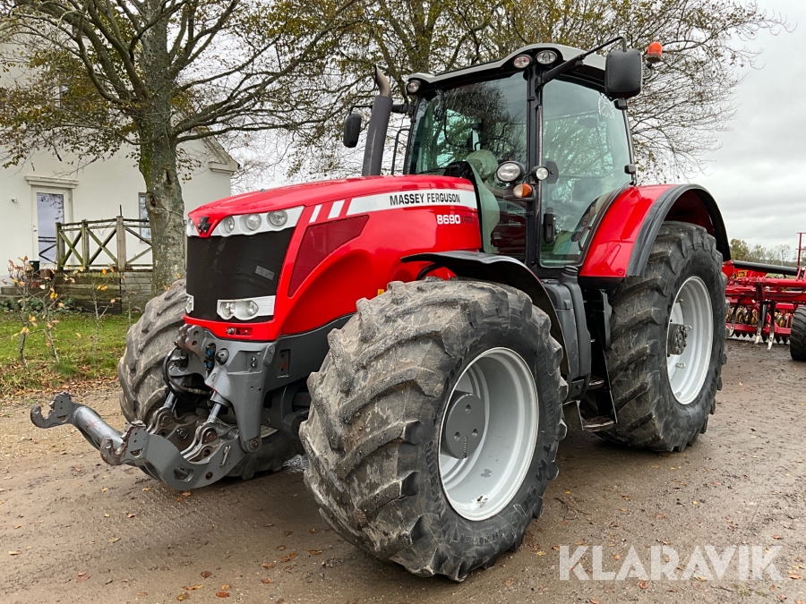 Traktor Massey Ferguson 8690 Dyna-VT