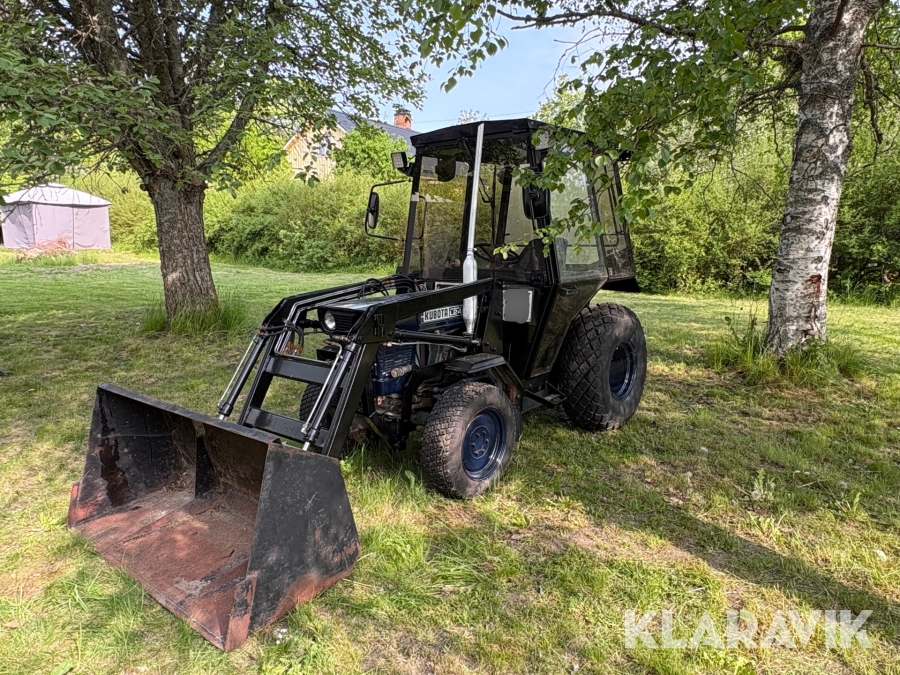 Traktor Kubota 245 DT PS