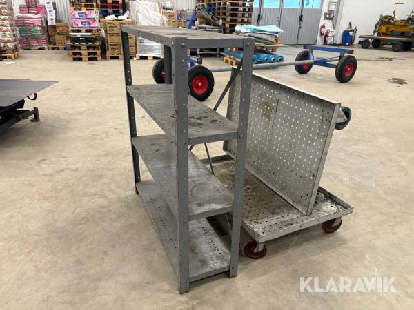 Vagnar 2 st och hylla