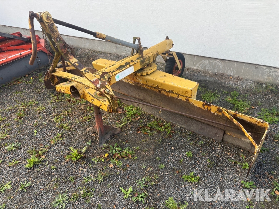 Väghyvel/Vägskrapa  ca 2,40m