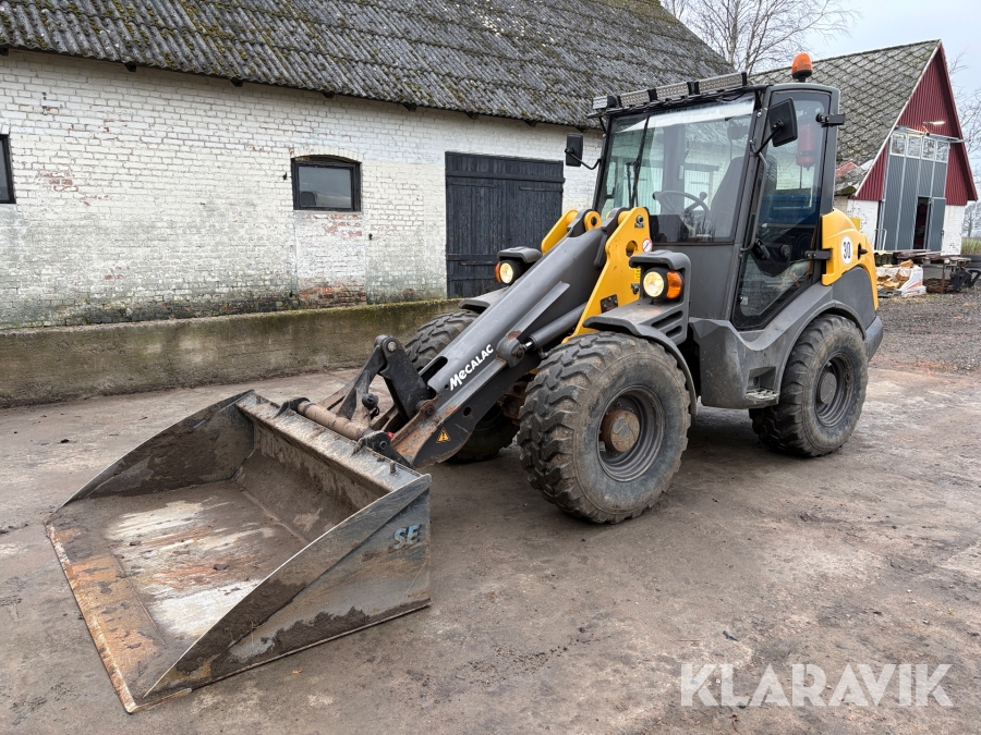 Hjullastare Mecalac AX850 med redskap