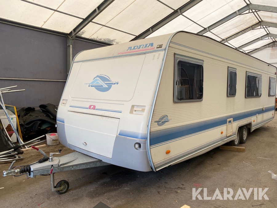 Husvagn Adria Unica C 743PU