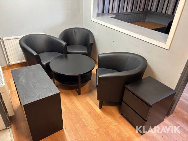 Fåtöljer med bord & hurtsar