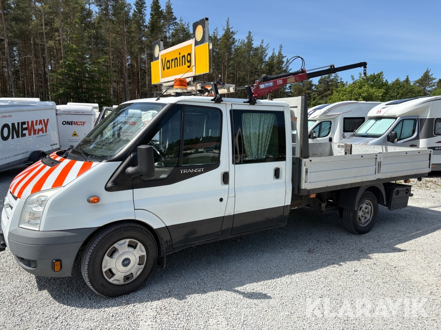 Lätt lastbil Ford Transit varningsbil med kran