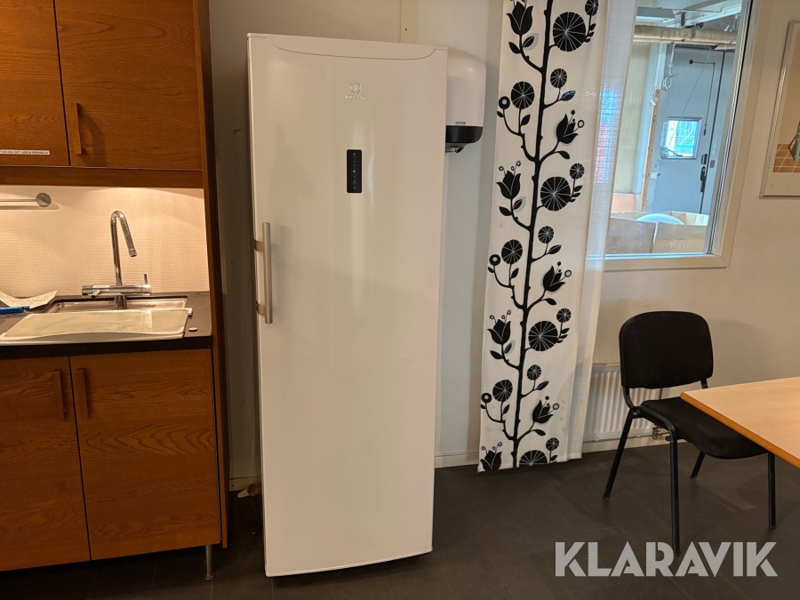 Kylskåp Indesit