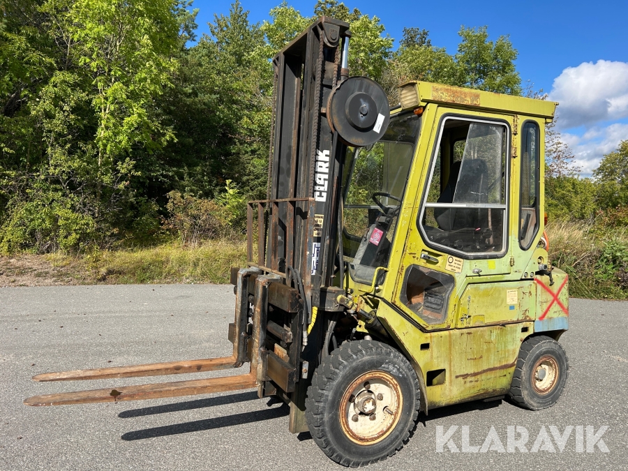 Truck Clark C500 -Y55