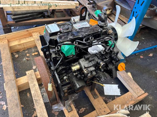 Motor Yanmar 3TNV70