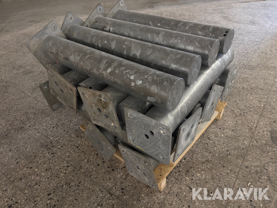 Pollare/ Påkörningsskydd