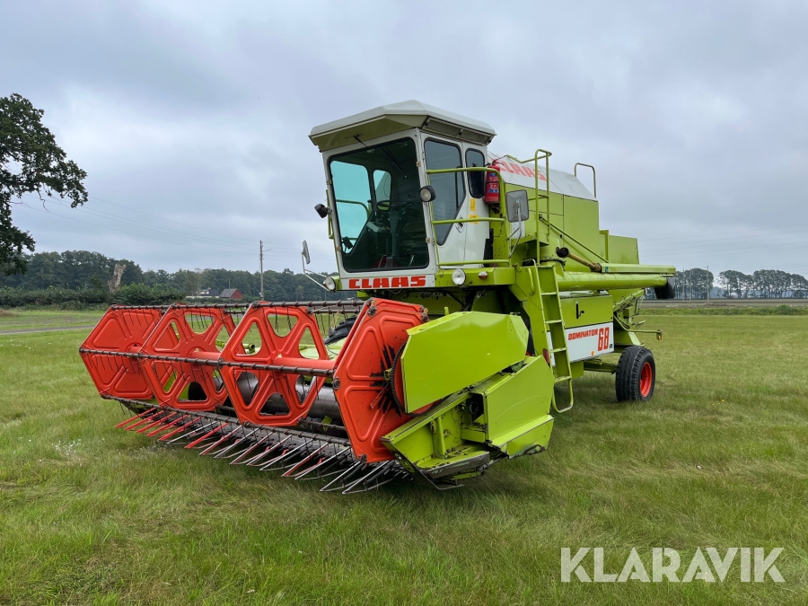 Skördetröska Claas Dominator 68 13ft