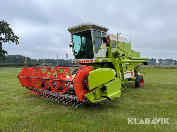 Skördetröska Claas Dominator 68 13ft