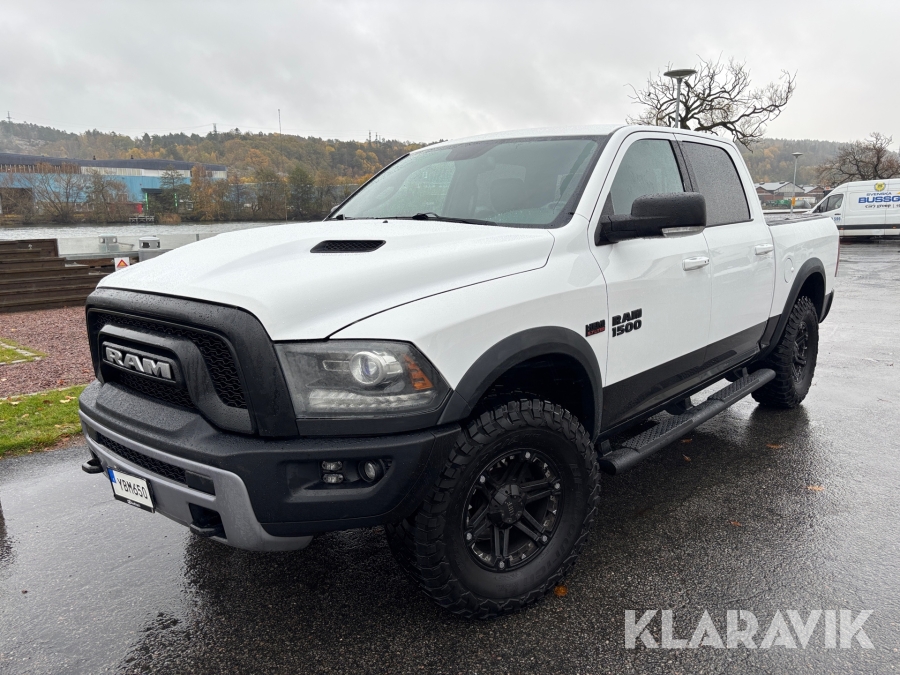 Pickup Dodge Ram 1500 5.7 HEMI REBEL