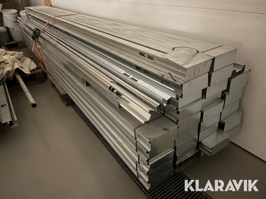 Stålreglar 4m, 110st