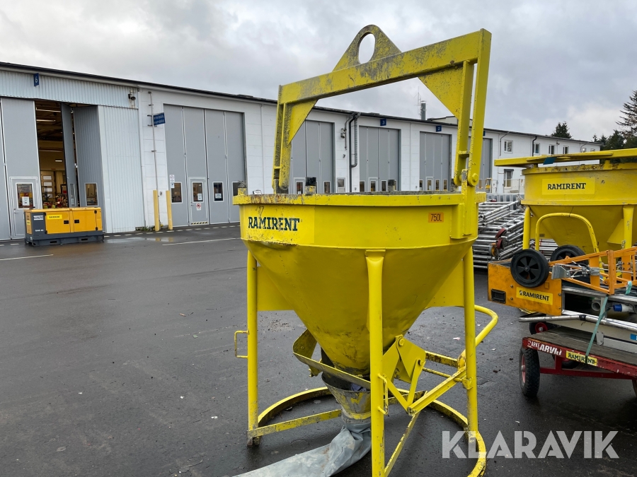 Väggbask 750 L Florian Eichinger 1016