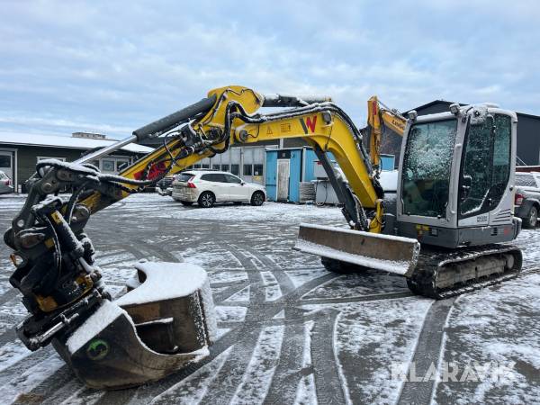 Grävmaskin Wacker Neuson ET65 med tiltrotator och redskap