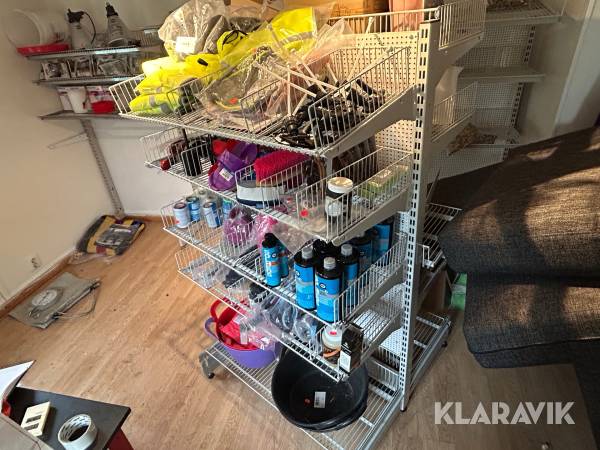 Parti med tillbehör för hästar
