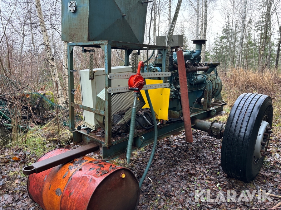 Vattenpump på kärra