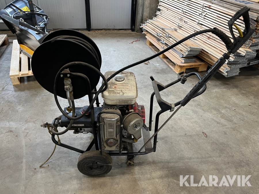 Bensindriven högtryckstvätt Kärcher HD1010 B