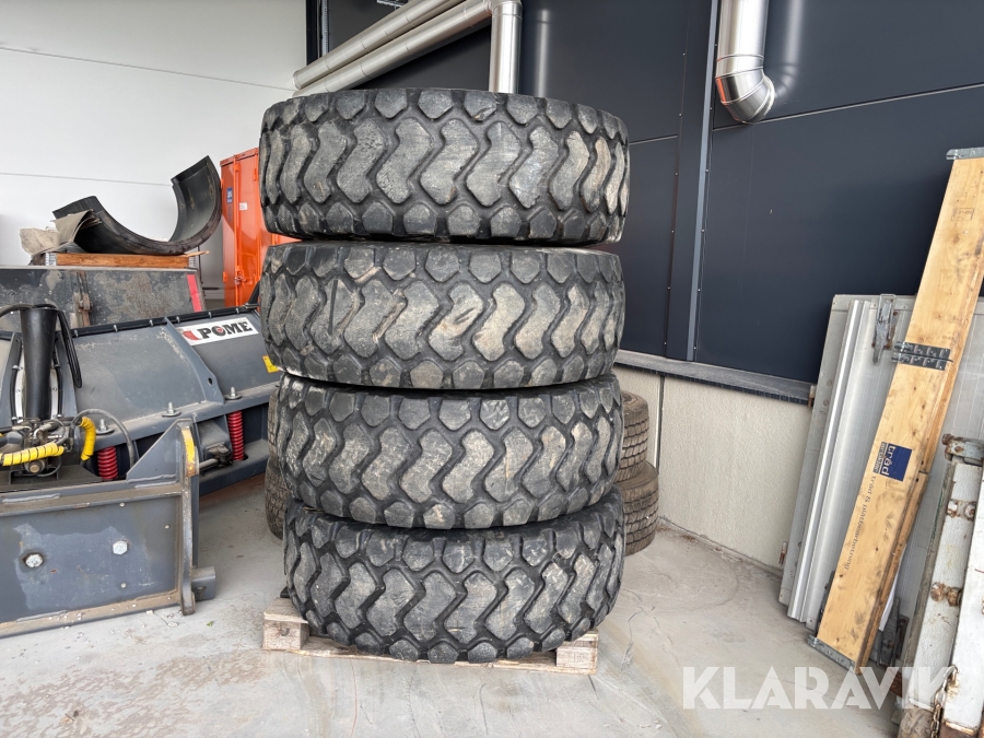 Entrepenaddäck Michelin 17.5R25 X
