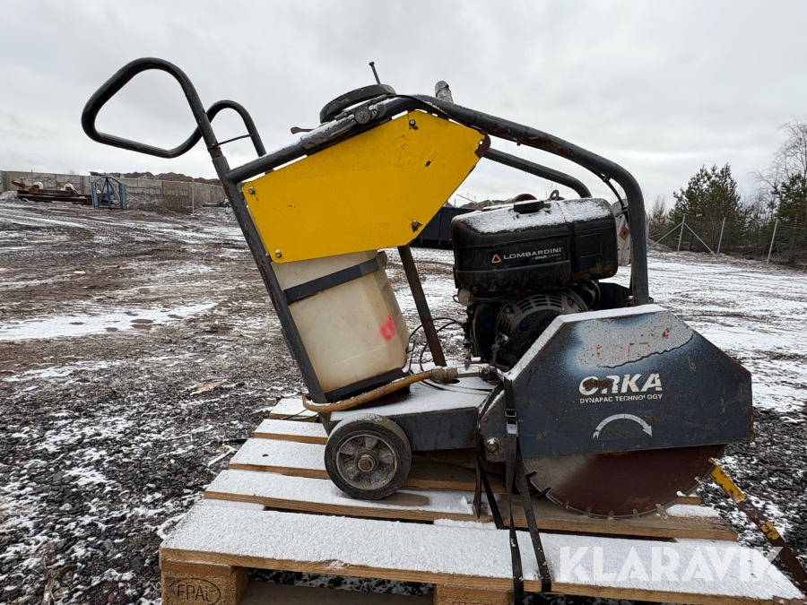 Asfaltskap Atlas Copco med Lombardini motor