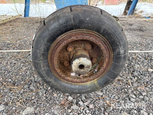 Hjul till Rossö plog med nav