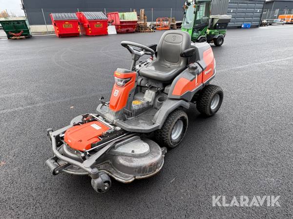 Gräsklippare Husqvarna R420TsX AWD