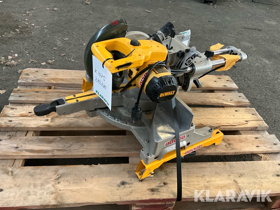 Kap och gersåg Dewalt DW712