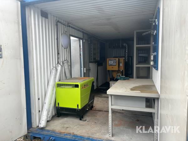 2 st Generator / Elverk i container