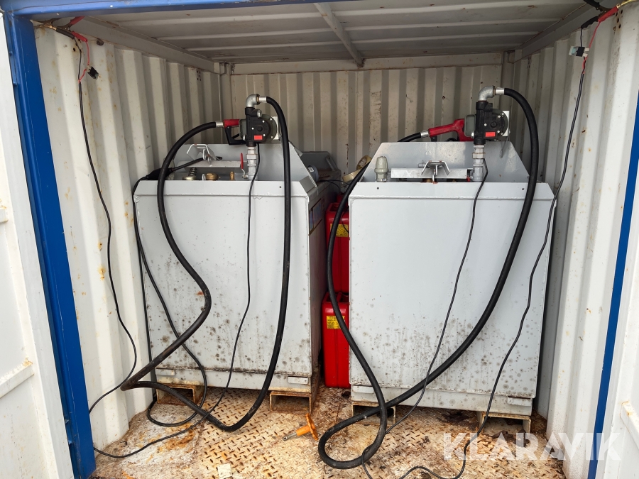 Container med 2st dieseltankar ABG