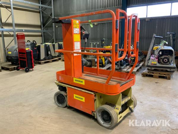 Pelarlift JLG 1230 ES