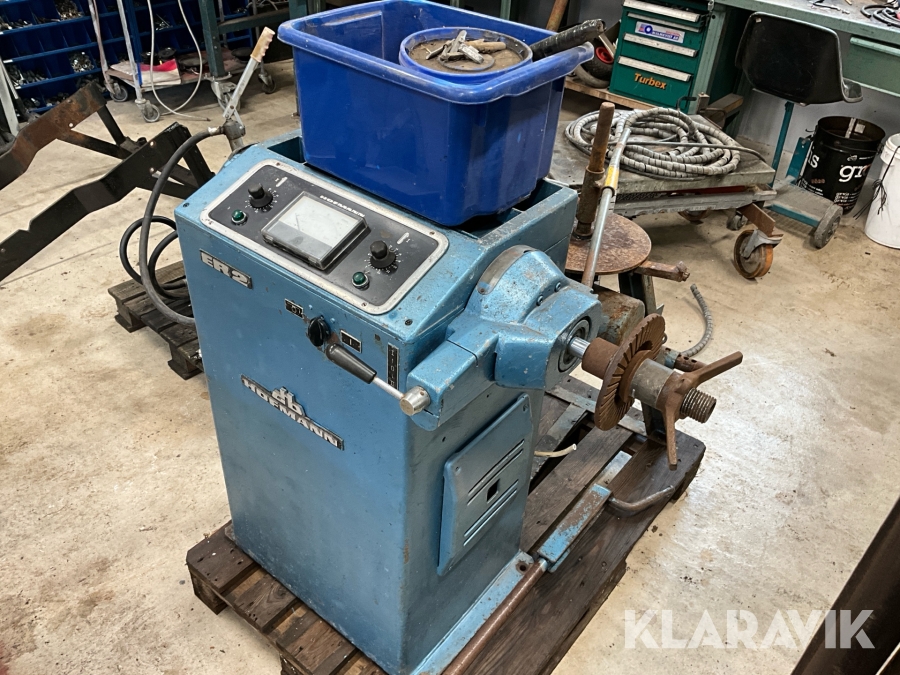 Balanseringsmaskin och däckkrängare Hofmann Och Beissbarth ER2, M8S