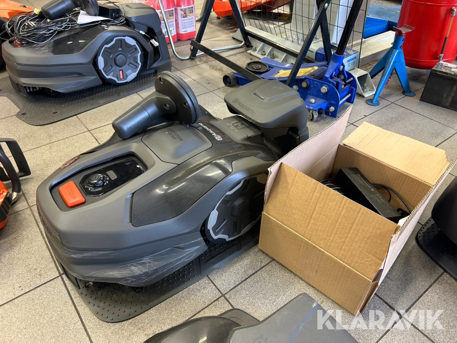 Robotgräsklippare Husqvarna 310E Nera GPS