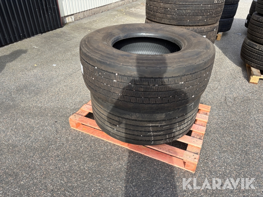 Däck 385/65R22,5/385/55R22,5 med fälg 2st