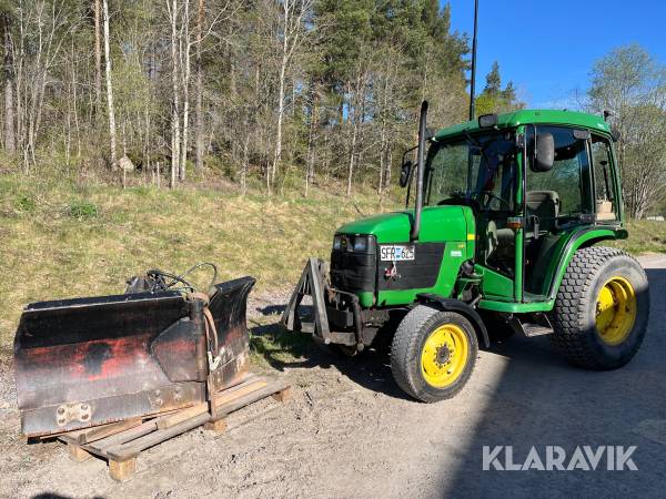 Traktor John Deere 4400