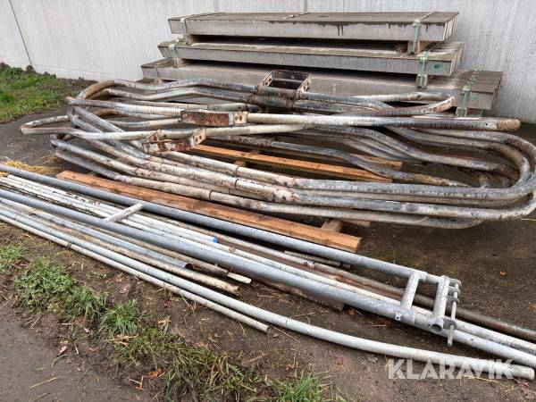 Stallinredning 9st liggbåsbågar