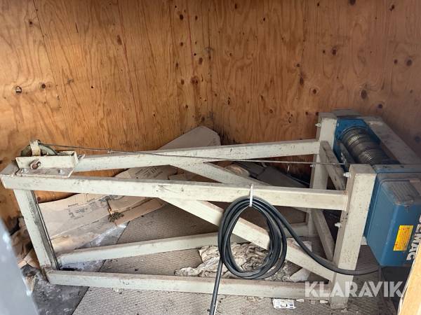 Telfer Demag på balk 800 kg