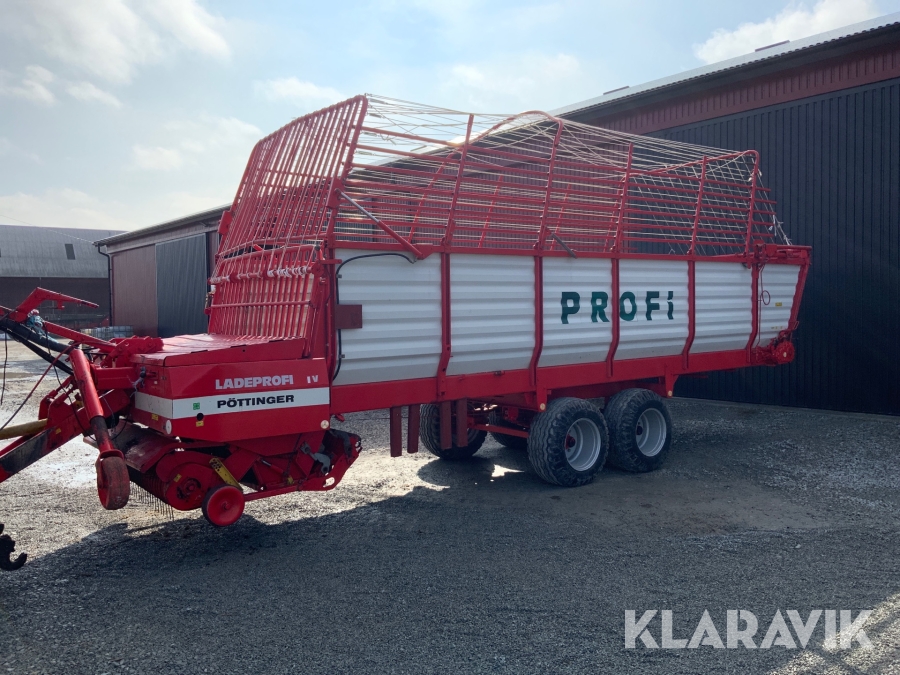 Självlastarvagn Pöttinger 105