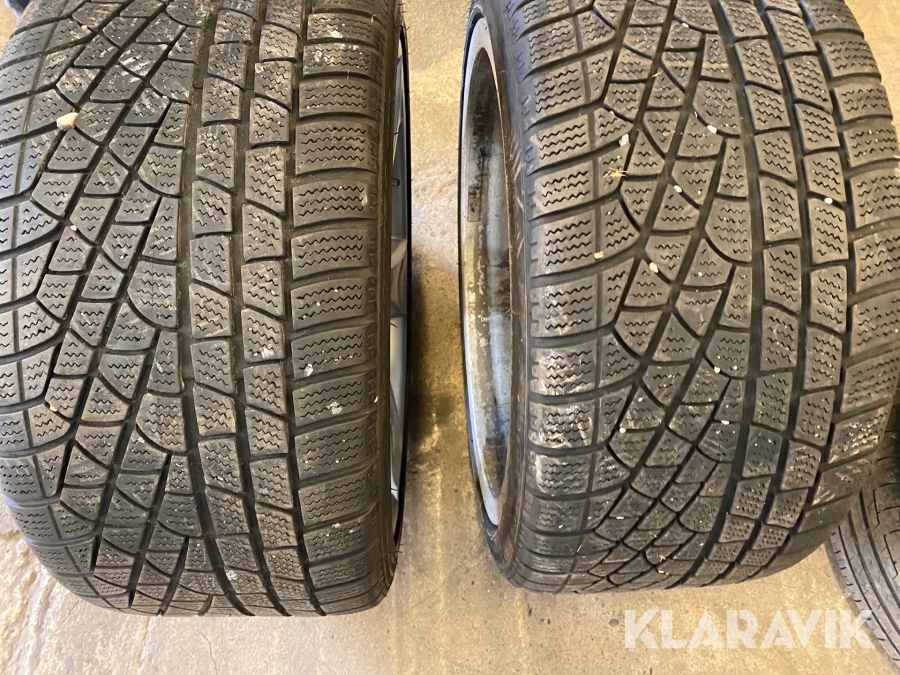Vinterdäck med fälg 4st Pirelli/ Nokian 285/30R20, Helsing