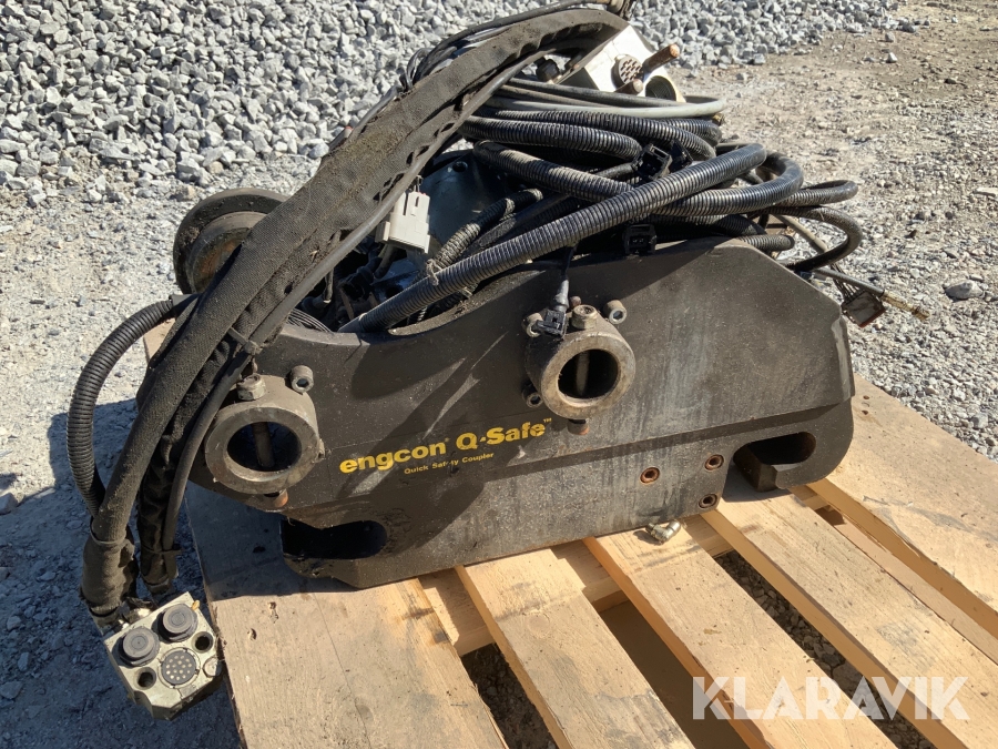 Redskapsfäste Engcon Q-safe S45