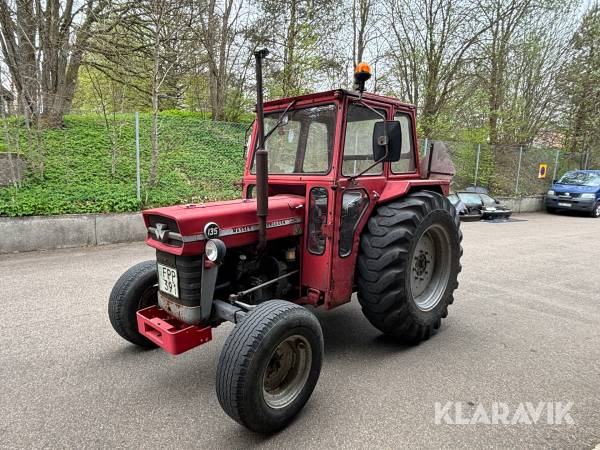 Veterantraktor Massey Ferguson 135