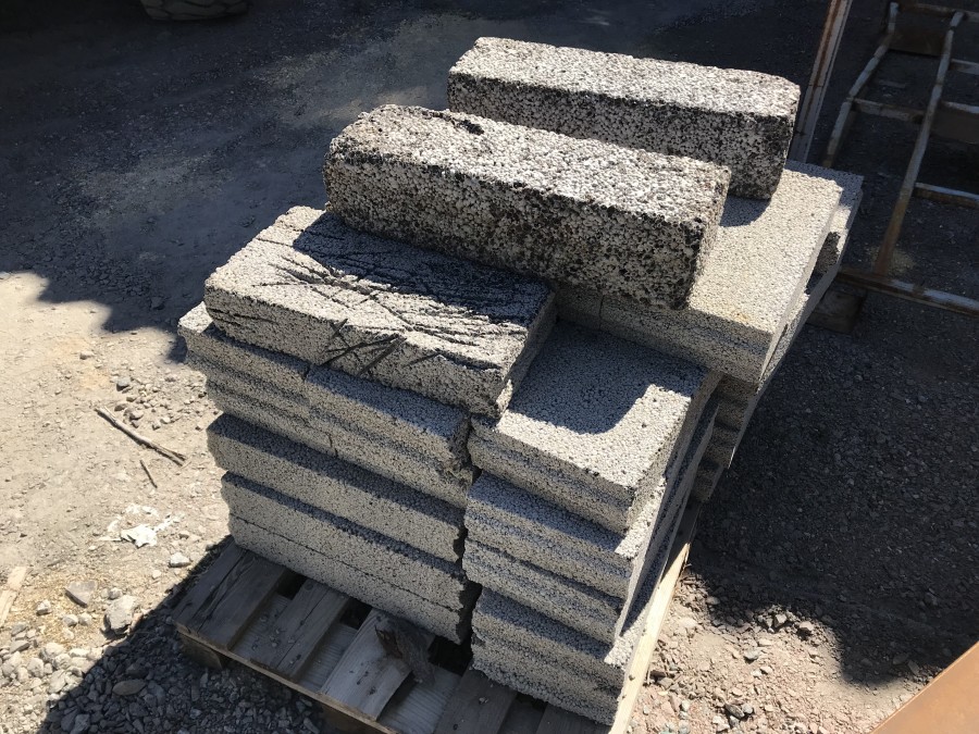 Lekasten 2 st pallar