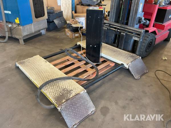 Saxlyft Consul H435.30 3000kg